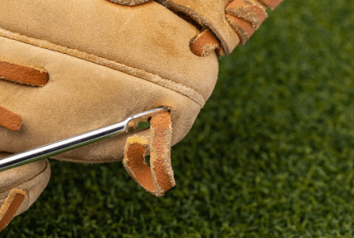 Tips to relace your baseball glove